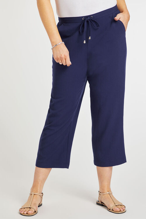 Plain Lightweight Cropped Trousers | Bonmarché